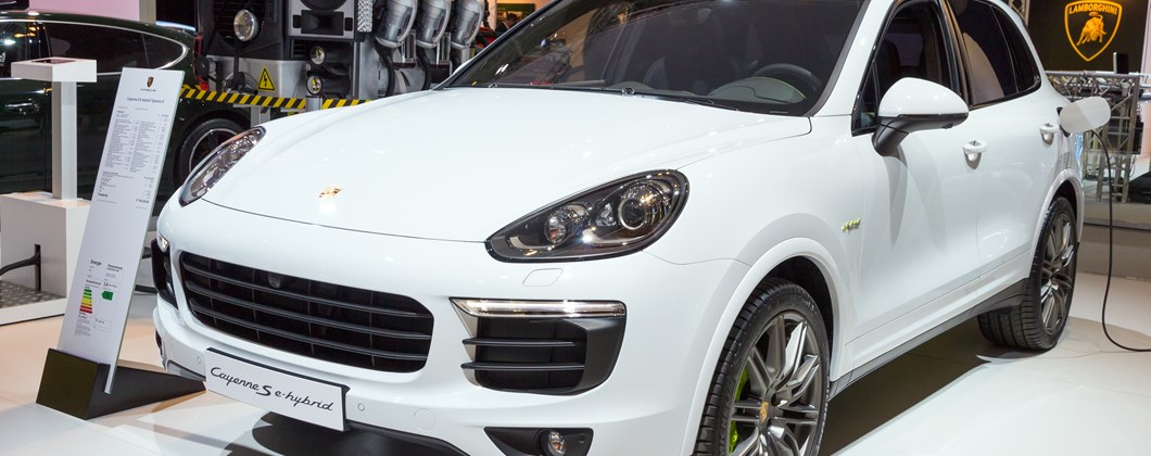 Porsche Cayenne e-hybrid insurance